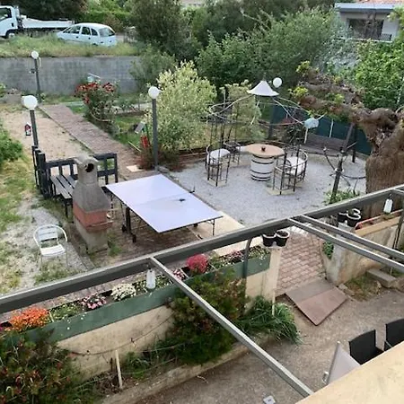 Les Des F3 Rez De Jardin ラマルー・レ・バン