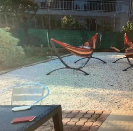דירה Les Des F3 Rez De Jardin