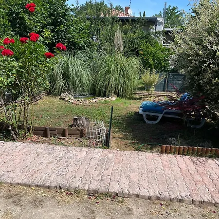 דירה Les Des F3 Rez De Jardin